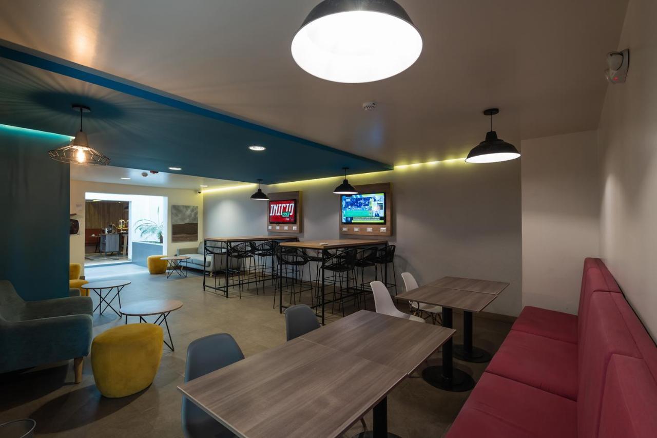 Casa Andina Standard Trujillo Plaza Otel Dış mekan fotoğraf