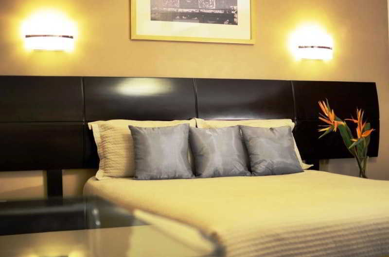 Casa Andina Standard Trujillo Plaza Otel Dış mekan fotoğraf